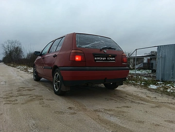 Volkswagen Golf, 1991г, передний привод, механика