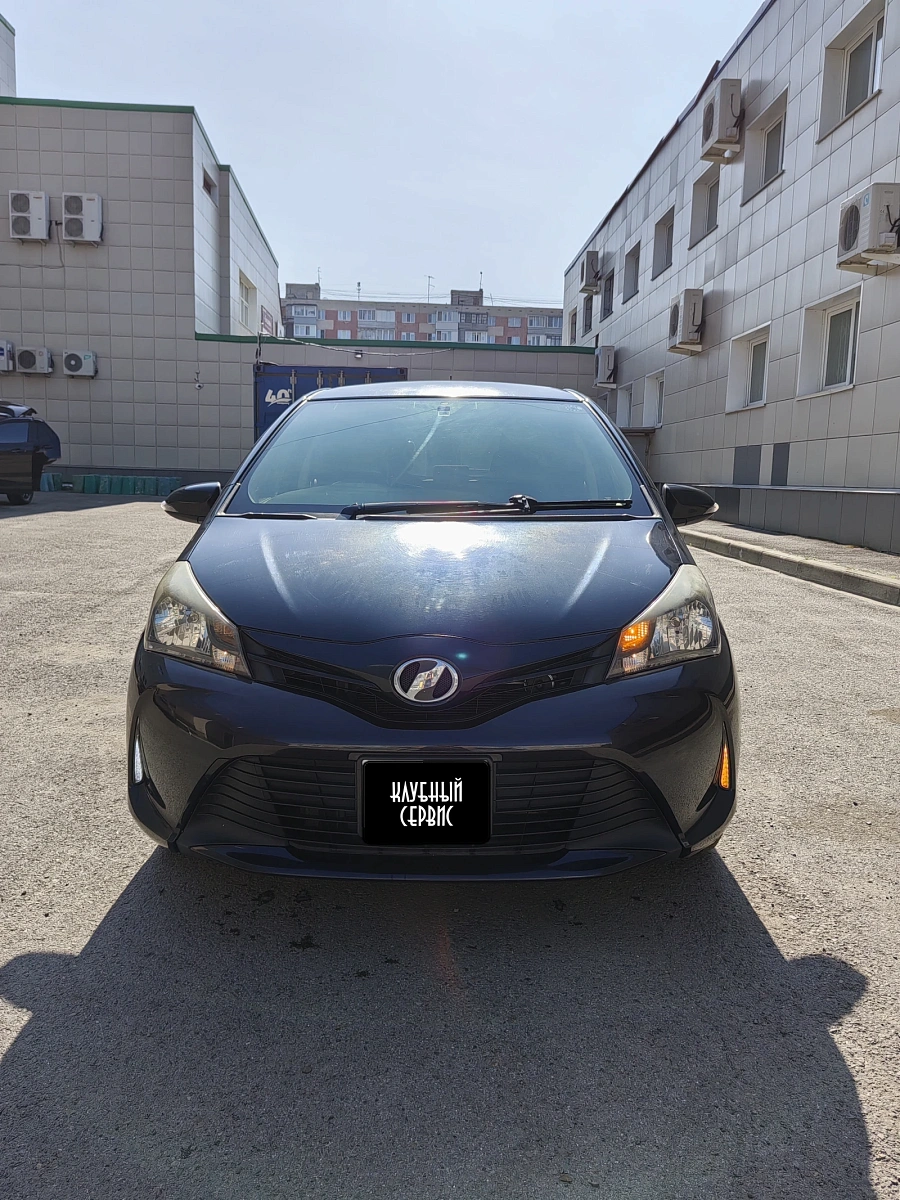 Toyota Vitz, 2015г., передний привод, вариатор