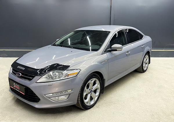 Ford Mondeo, 2011г., передний привод, робот