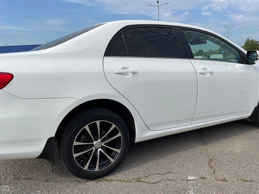 Toyota Corolla, 2012г., передний привод, автомат