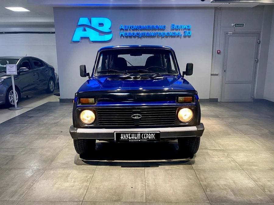 Lada (ВАЗ) 2131 (4x4), 2004г., полный привод, механика