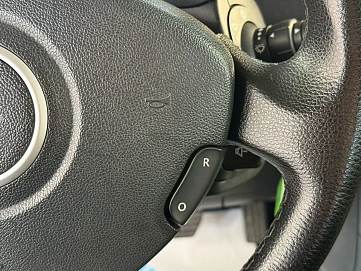 Renault Clio, 2007г., передний привод, автомат