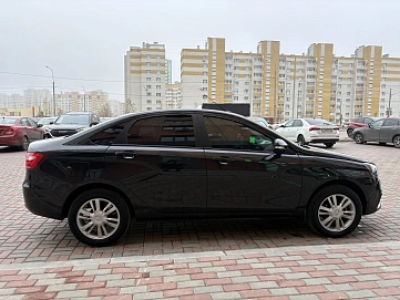Lada (ВАЗ) Vesta, 2016г, передний привод, механика