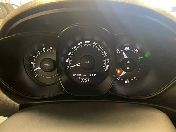 Lada (ВАЗ) Vesta, 2016г, передний привод, механика