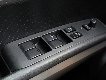 Nissan X-Trail, 2010г, полный привод, вариатор