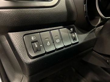 Kia Rio, 2016г, передний привод, механика