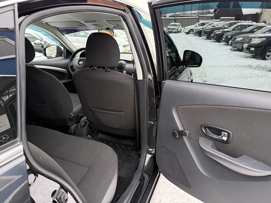 Nissan Almera, 2017г., передний привод, механика