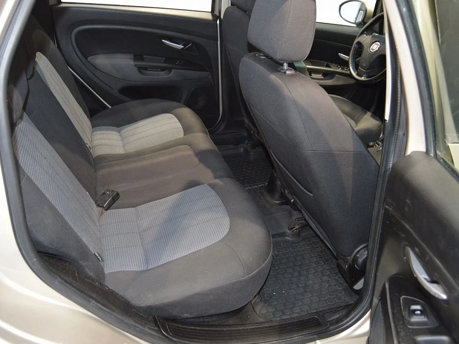 Fiat Linea, 2011г., передний привод, механика