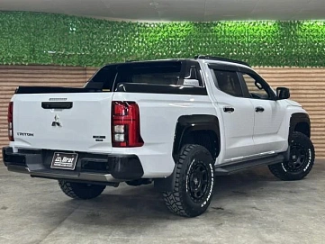 Mitsubishi Triton, 2024г, полный привод, автомат