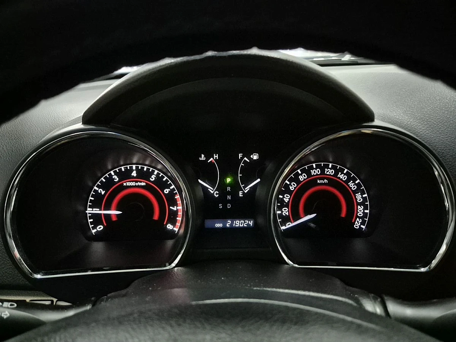 Toyota Highlander, 2011г., полный привод, автомат