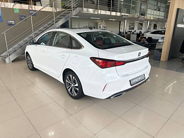 Changan Eado Plus, 2023г, передний привод, робот