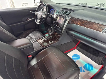 Toyota Camry, 2016г, передний привод, автомат