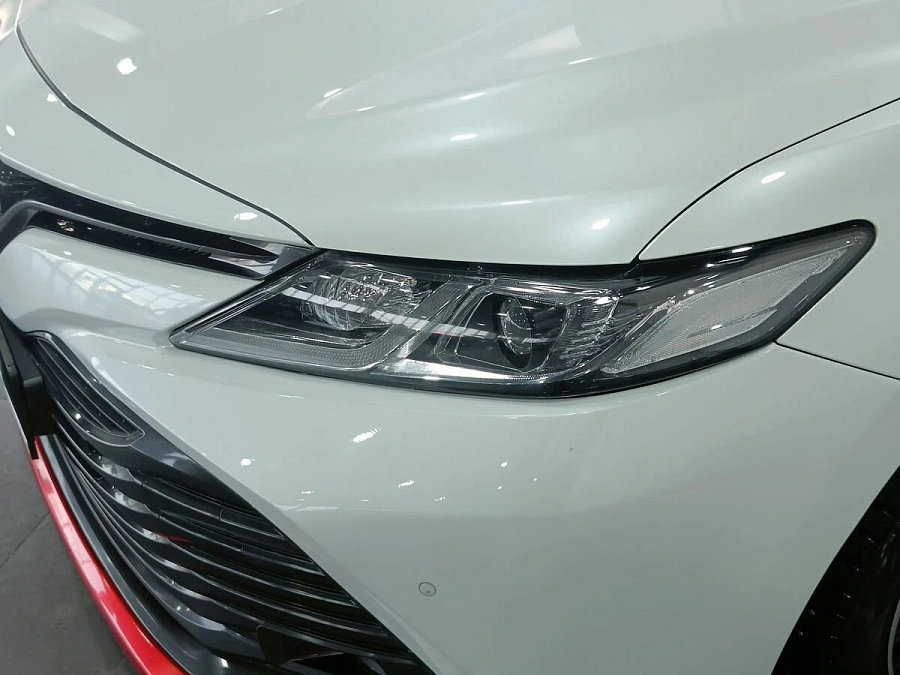 Toyota Camry, 2019г., передний привод, автомат