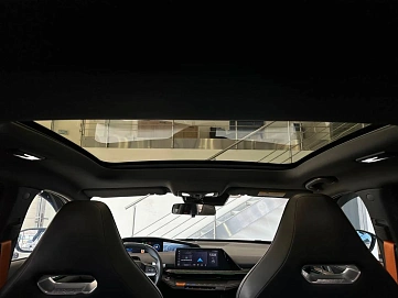 Changan UNI-V, 2023г, передний привод, робот