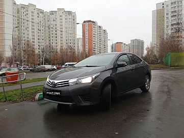 Toyota Corolla, 2014г, передний привод, вариатор