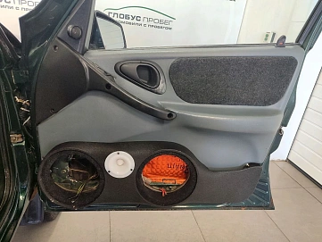 Chevrolet Niva, 2004г, передний привод, механика