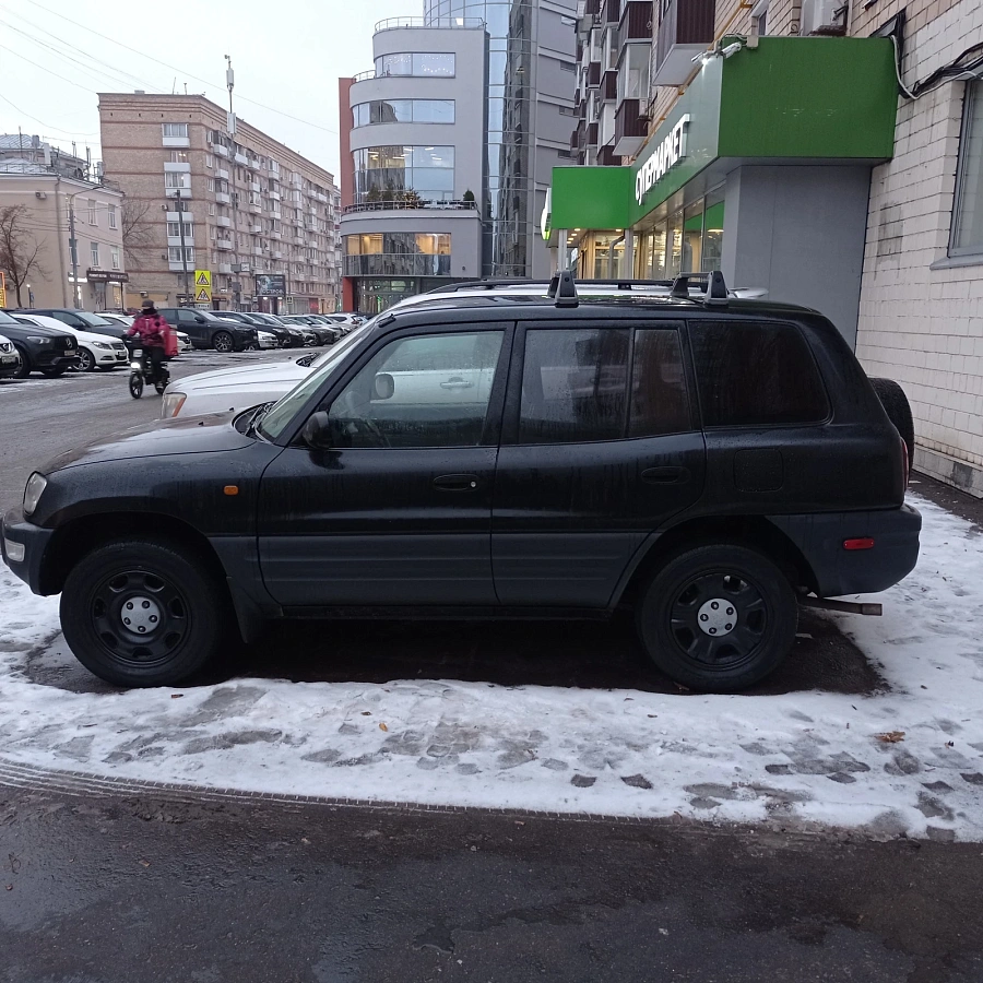 Toyota RAV4, 1998г., полный привод, автомат