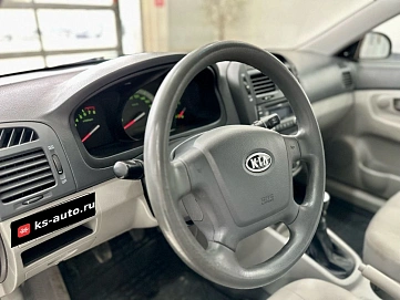 Kia Cerato, 2007г, передний привод, механика