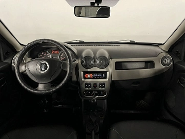 Renault Sandero, 2011г, передний привод, механика