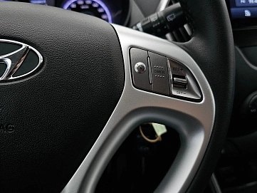 Hyundai ix35, 2011г, передний привод, автомат