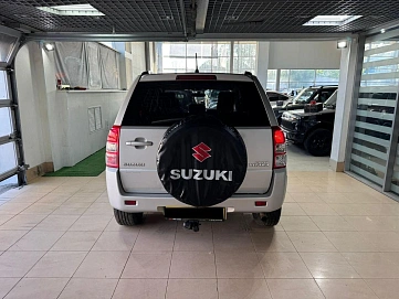 Suzuki Grand Vitara, 2010г, полный привод, автомат