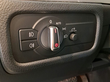 Volkswagen Touareg, 2010г, передний привод, автомат