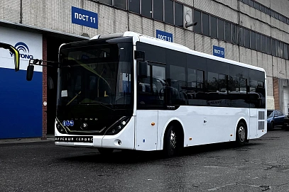 Yutong ZK6890HGQ, 2025г, Задний привод, Механическая