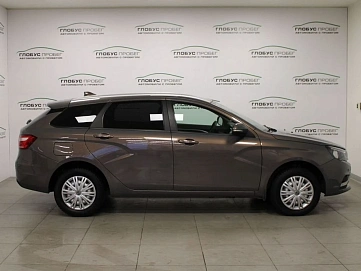 Lada (ВАЗ) Vesta, 2019г, передний привод, механика