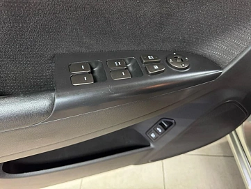 Hyundai Sonata, 2008г, передний привод, механика