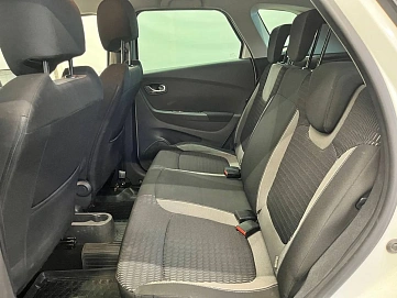 Renault Kaptur, 2017г, полный привод, автомат