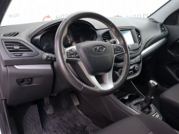 Lada (ВАЗ) Vesta, 2022г, передний привод, механика