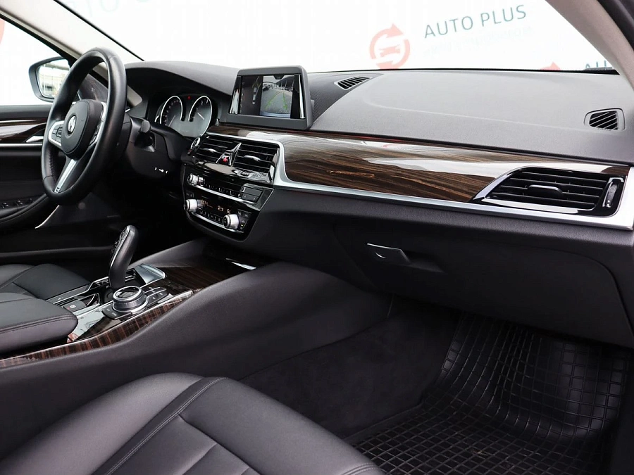 BMW , 2017г., задний привод, автомат