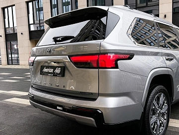 Toyota Sequoia, 2025г, полный привод, автомат