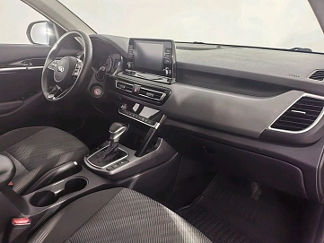Kia Seltos, 2021г, передний привод, вариатор