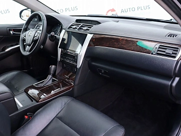 Toyota Camry, 2016г, передний привод, автомат
