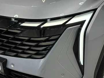 Geely Atlas, 2023г, передний привод, робот