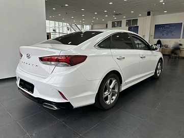 Hyundai Sonata, 2019г, передний привод, автомат