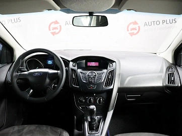 Ford Focus, 2013г, передний привод, механика