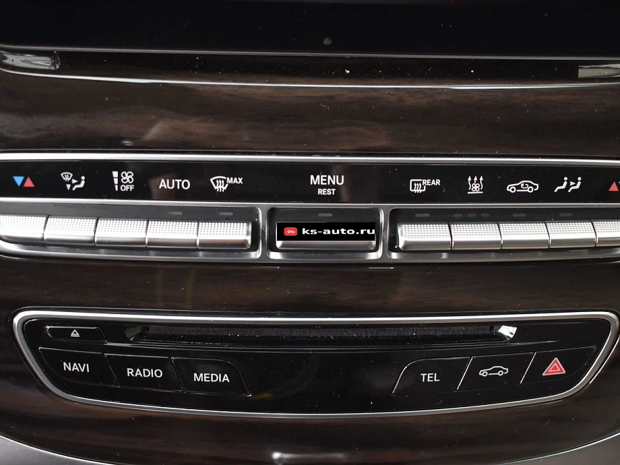 Mercedes-Benz V-Класс, 2018г., полный привод, автомат