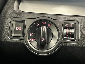 Volkswagen Passat, 2008г, передний привод, автомат