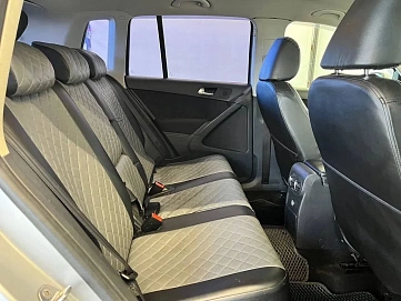 Volkswagen Tiguan, 2011г, передний привод, механика
