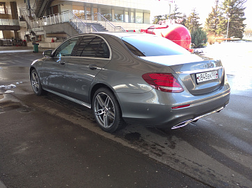 Mercedes-Benz E-Класс, 2018г, полный привод, автомат