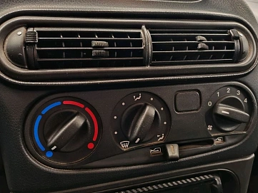 Chevrolet Niva, 2014г., полный привод, механика