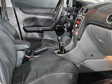 Ford Focus, 2010г, передний привод, механика