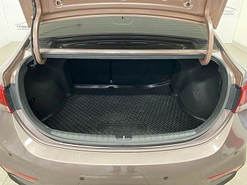 Hyundai Solaris, 2019г, передний привод, автомат