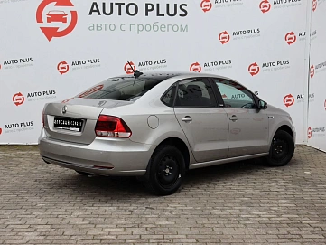 Volkswagen Polo, 2017г, передний привод, автомат