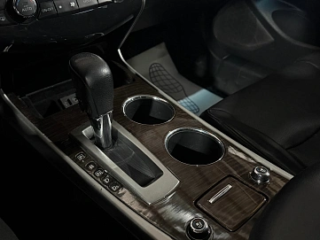 Nissan Teana, 2014г., передний привод, вариатор