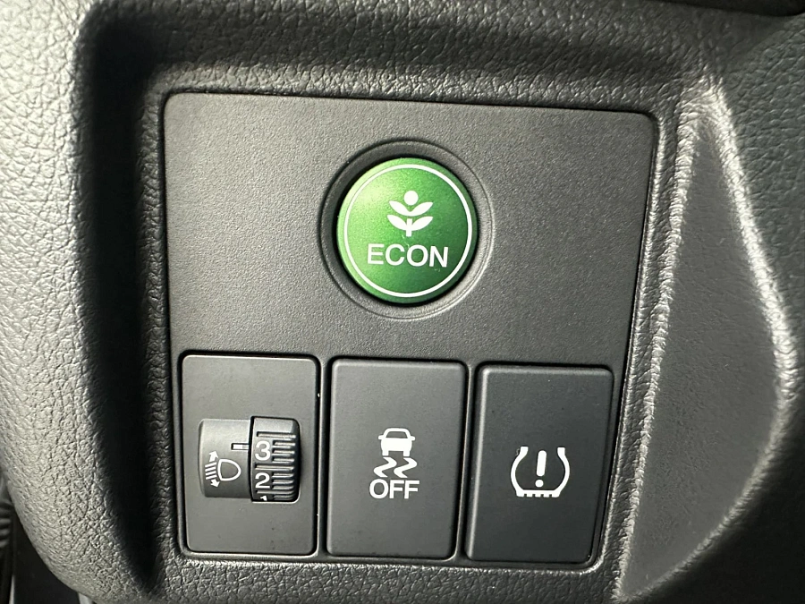 Honda Vezel, 2021г., передний привод, вариатор