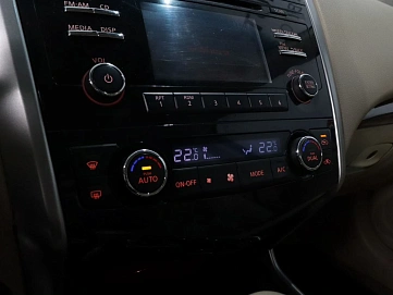 Nissan Teana, 2015г, передний привод, вариатор