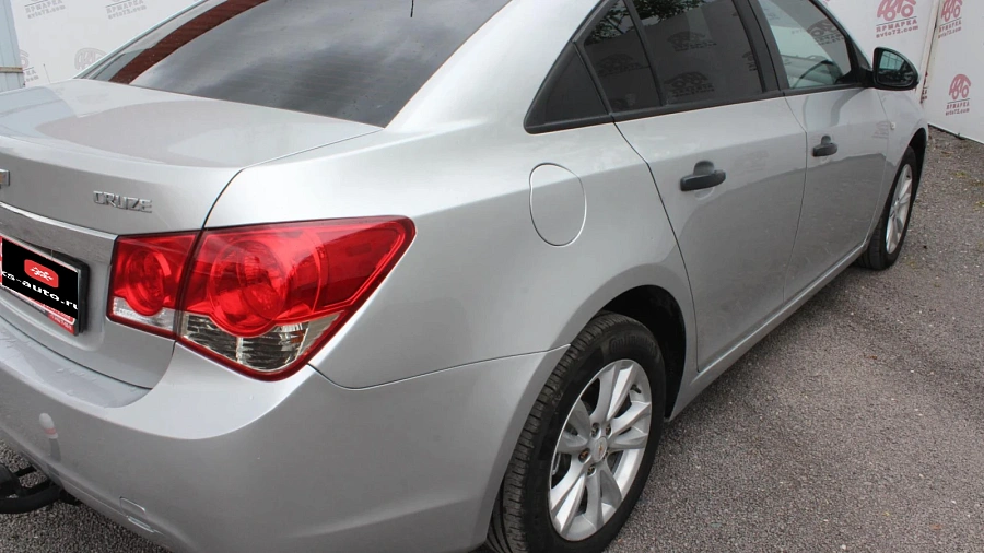 Chevrolet Cruze, 2012г., передний привод, механика